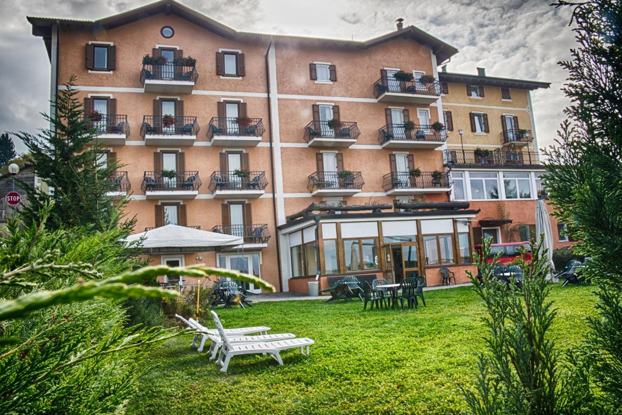 Wellness E Resort Stella Delle Alpi Ronzone Eksteriør billede